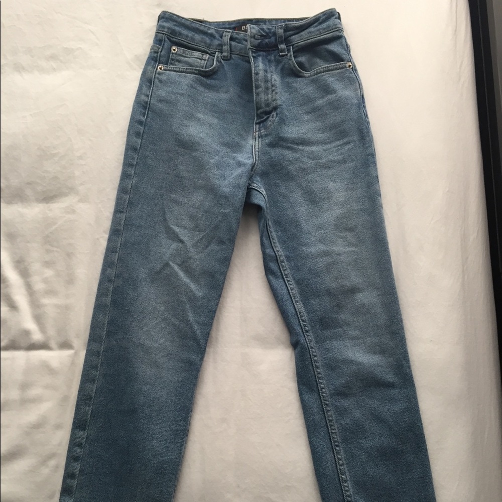 BDG girlfriend jeans
